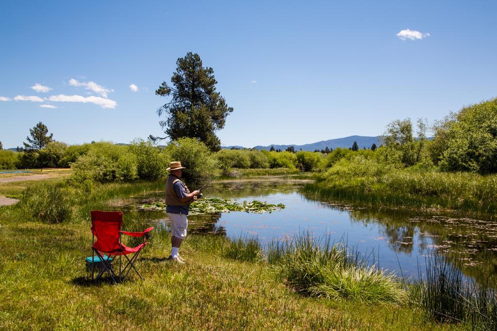 Bend-Sunriver Camping Resort Two-Bedroom Cabin 7 Εξωτερικό φωτογραφία